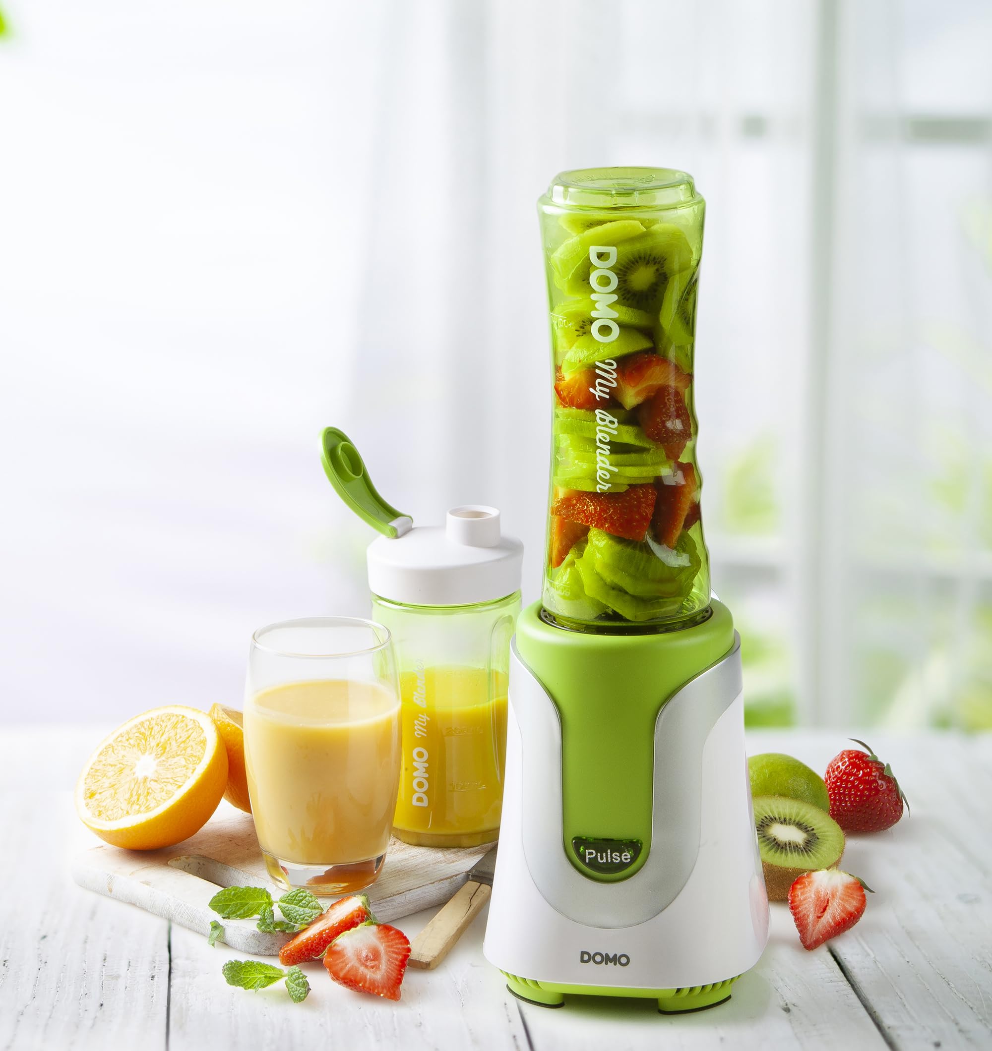 domo-do436bl-my-blender-smoothie-maker-300w-mit-300-600ml-flasche image 2