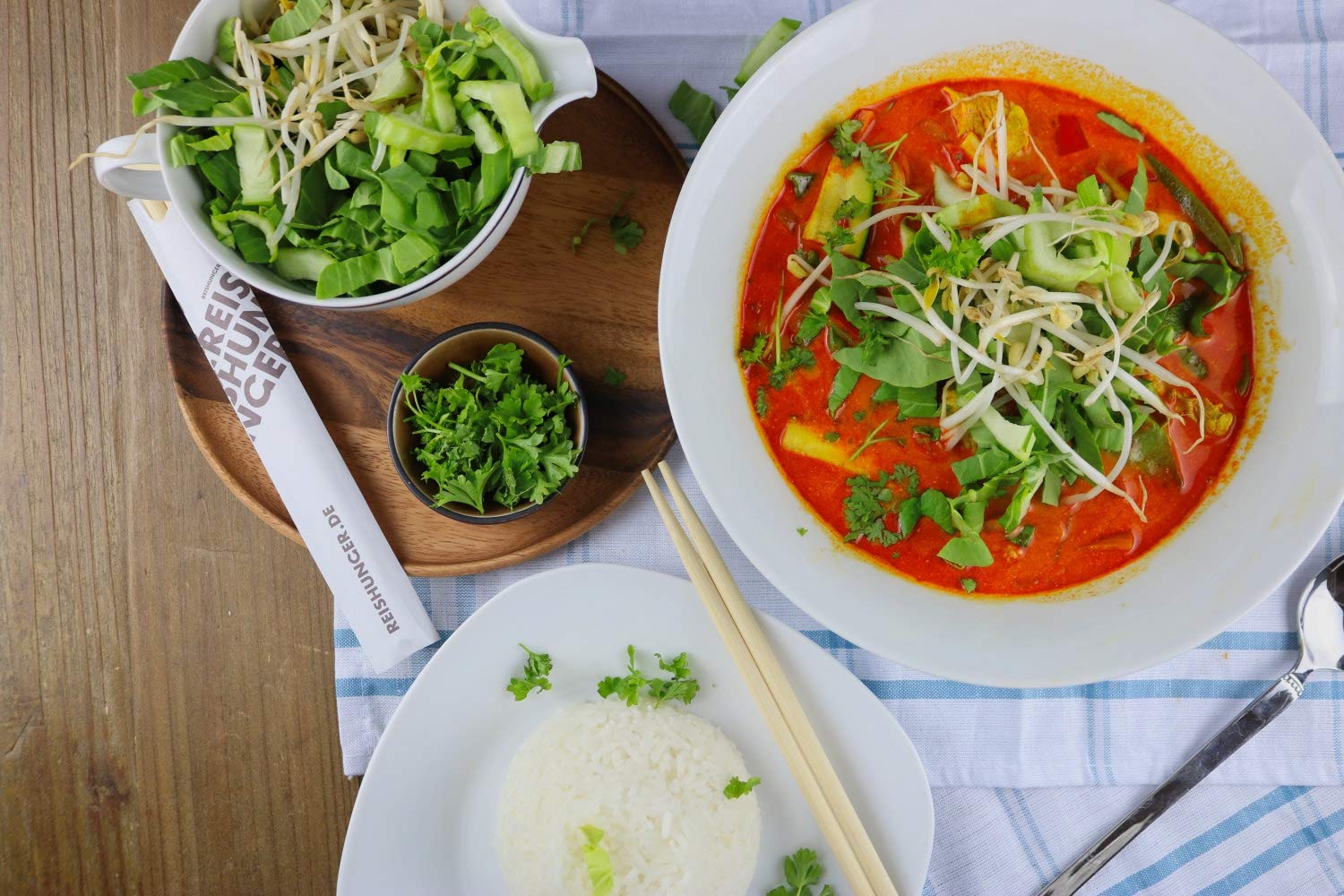reishunger-thai-curry-box-mit-jasmin-reis-f-r-bis-zu-4-personen image 7